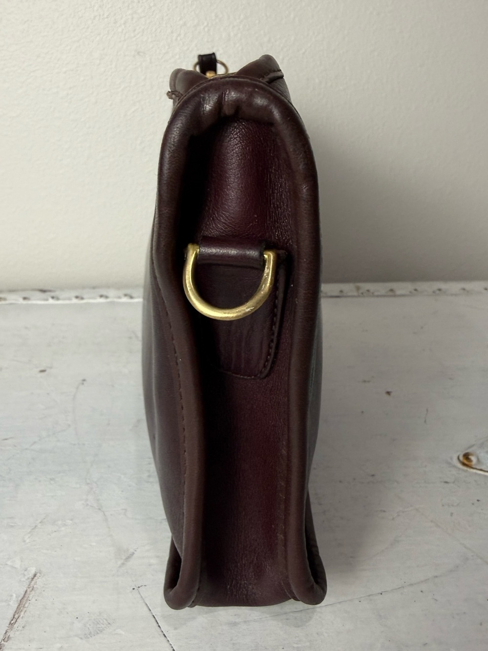 Vintage Coach Essential Basic Burgundy Crossbody Clutch Bag NYC 1970’s - Picture 7 of 13
